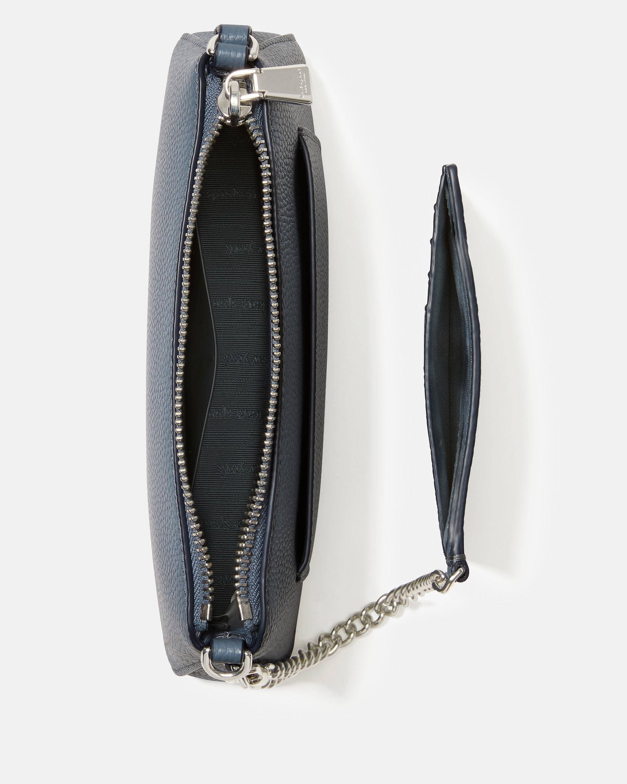 Ava Pochette