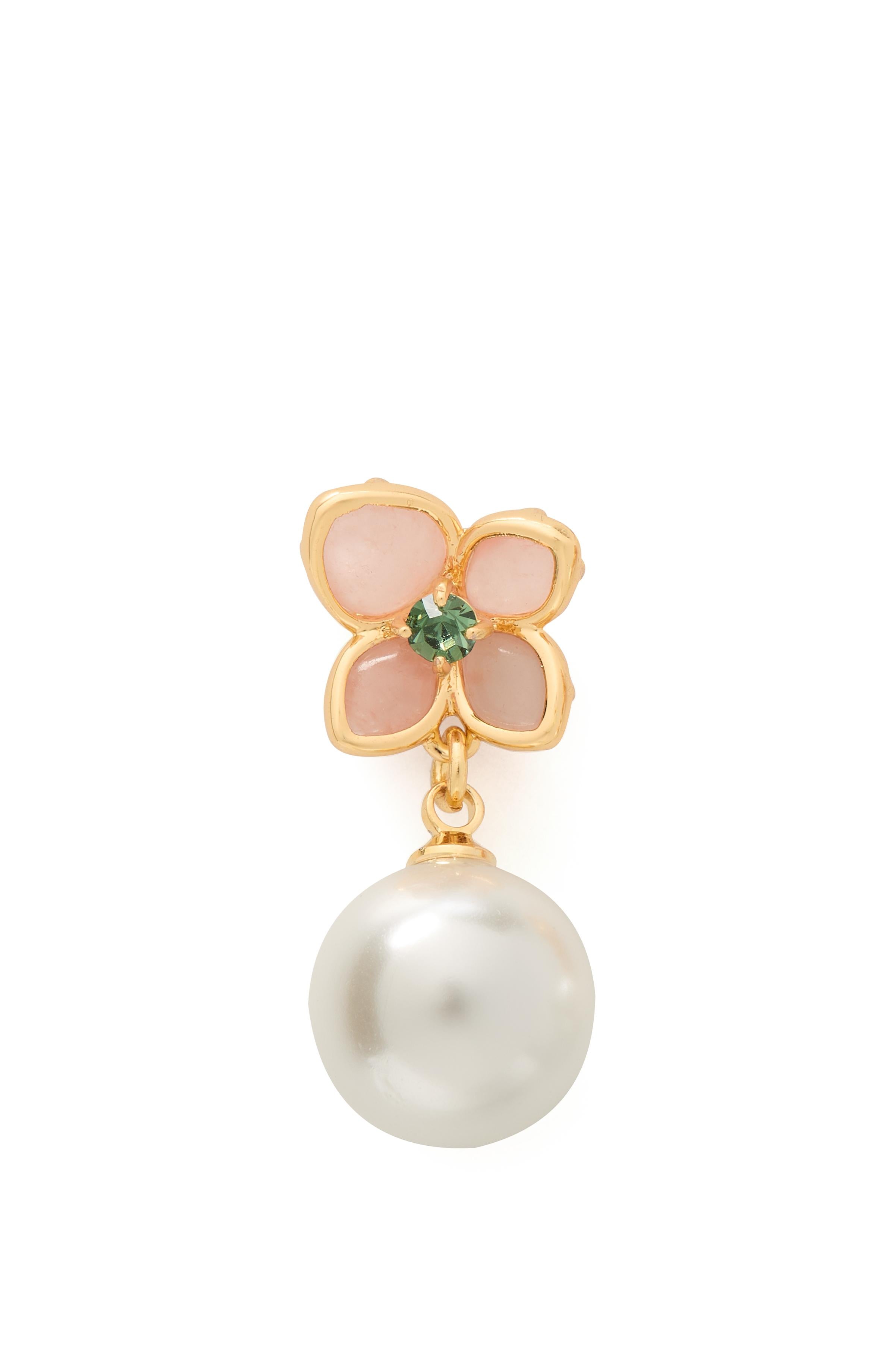 drop earrings