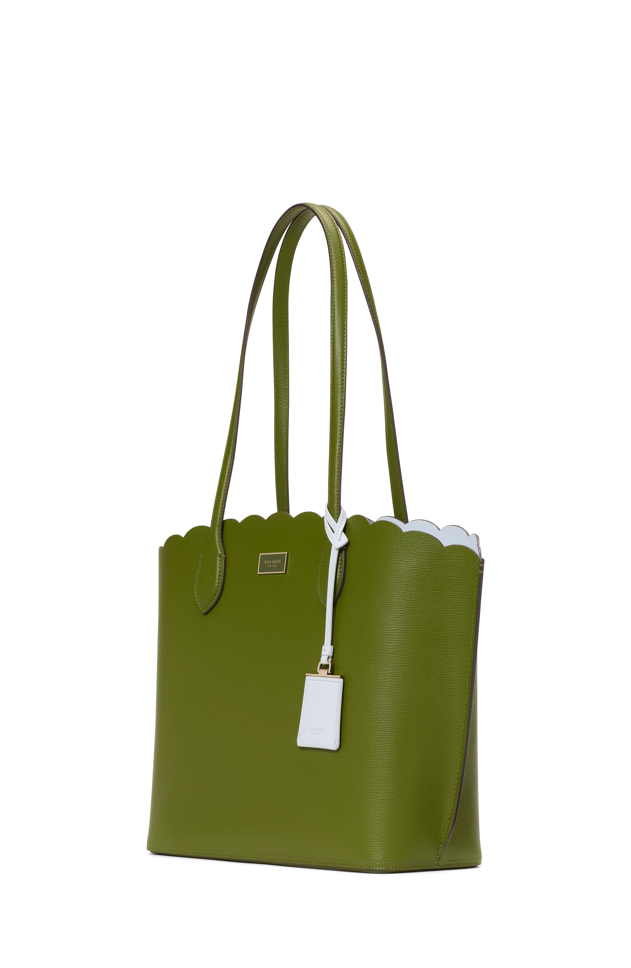 KL645-Suite Scalloped Tote-Jungle Vine