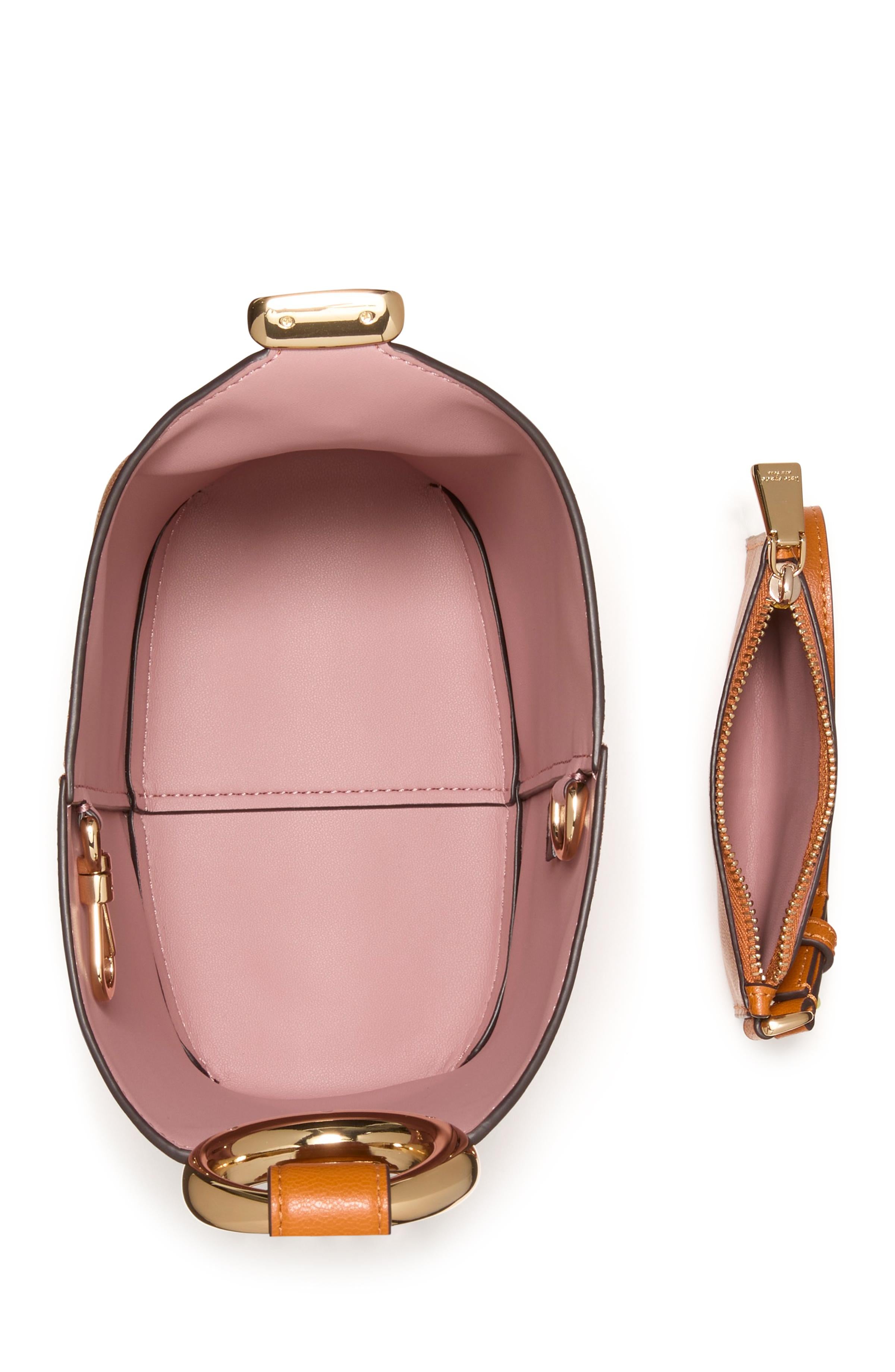 Halo Fine Grain Leather Mini Bucket