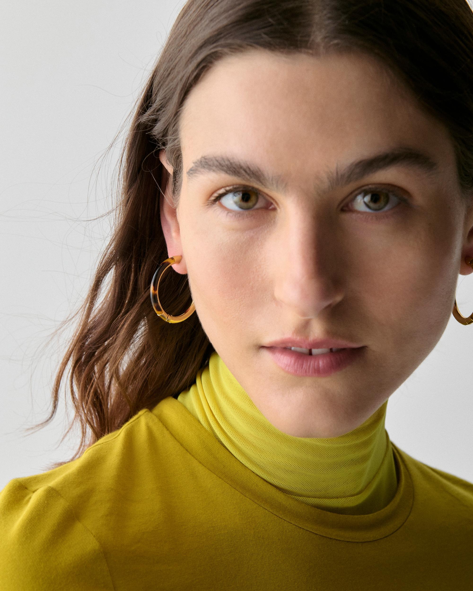 KM895-Interlock Hoops