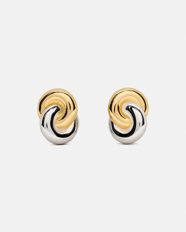 KM900-Interlock Studs-Silver Gold