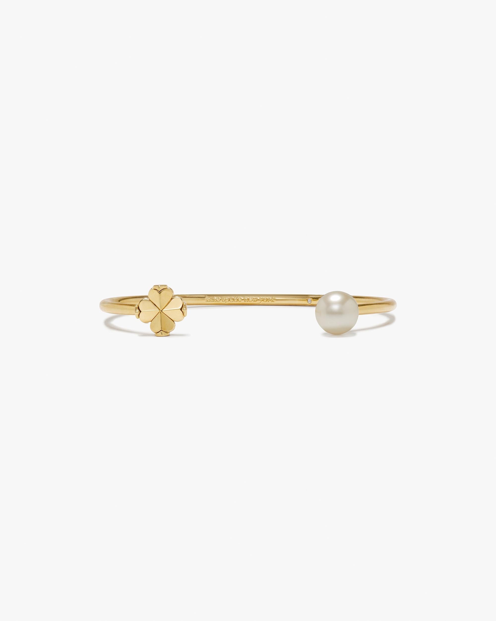 KM915-Spade Flower Pearl Cuff-White Gold