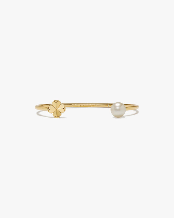 KM915-Spade Flower Pearl Cuff-White Gold