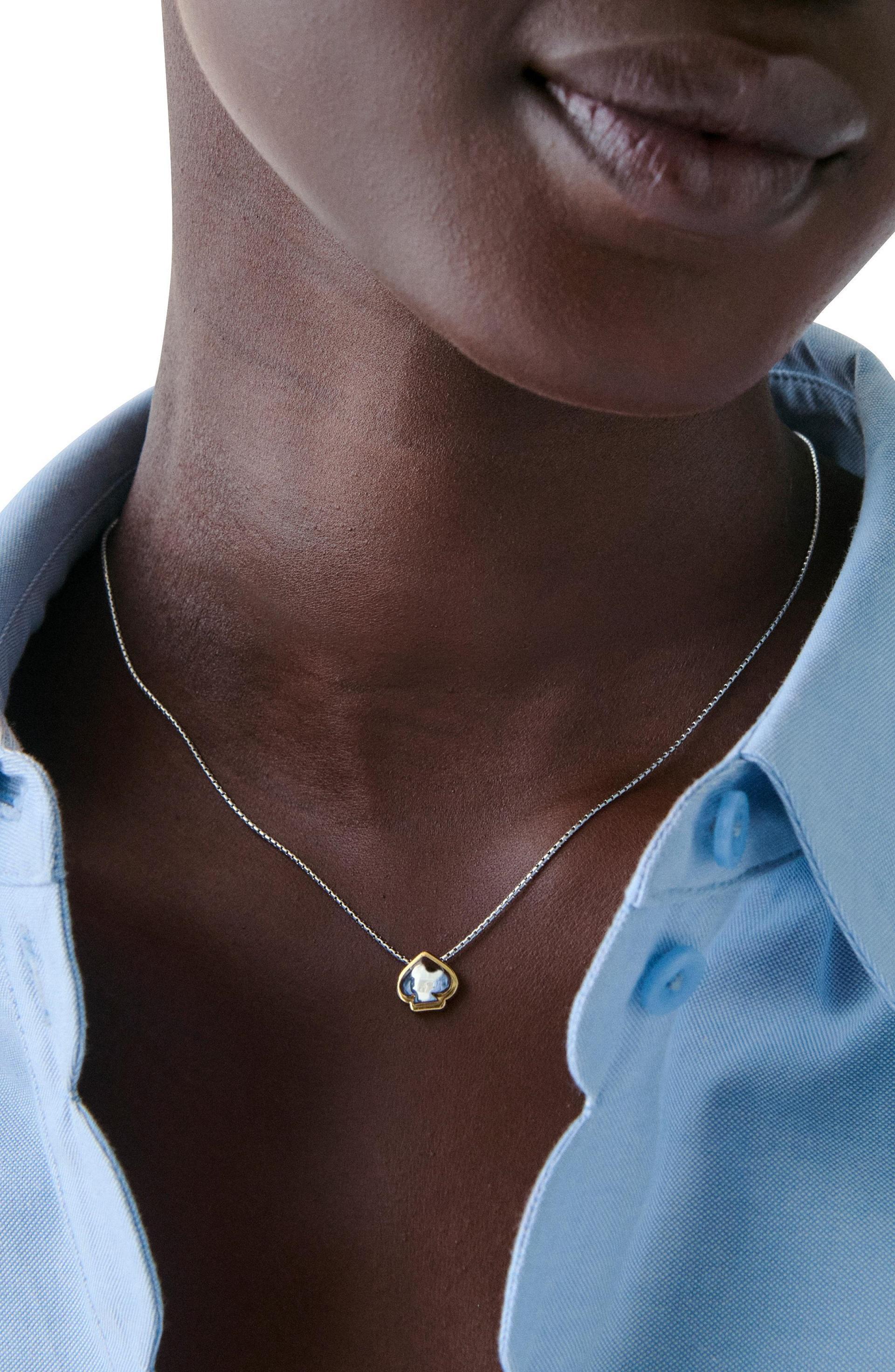 Pendant