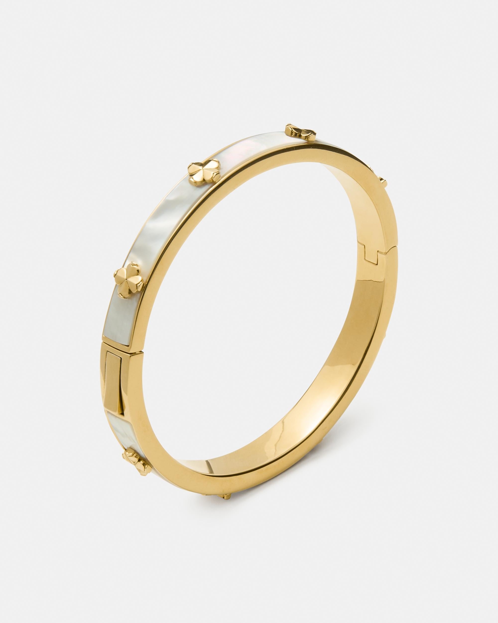 KM985-Spade Flower Hinged Bangle-Mother Of Pearl