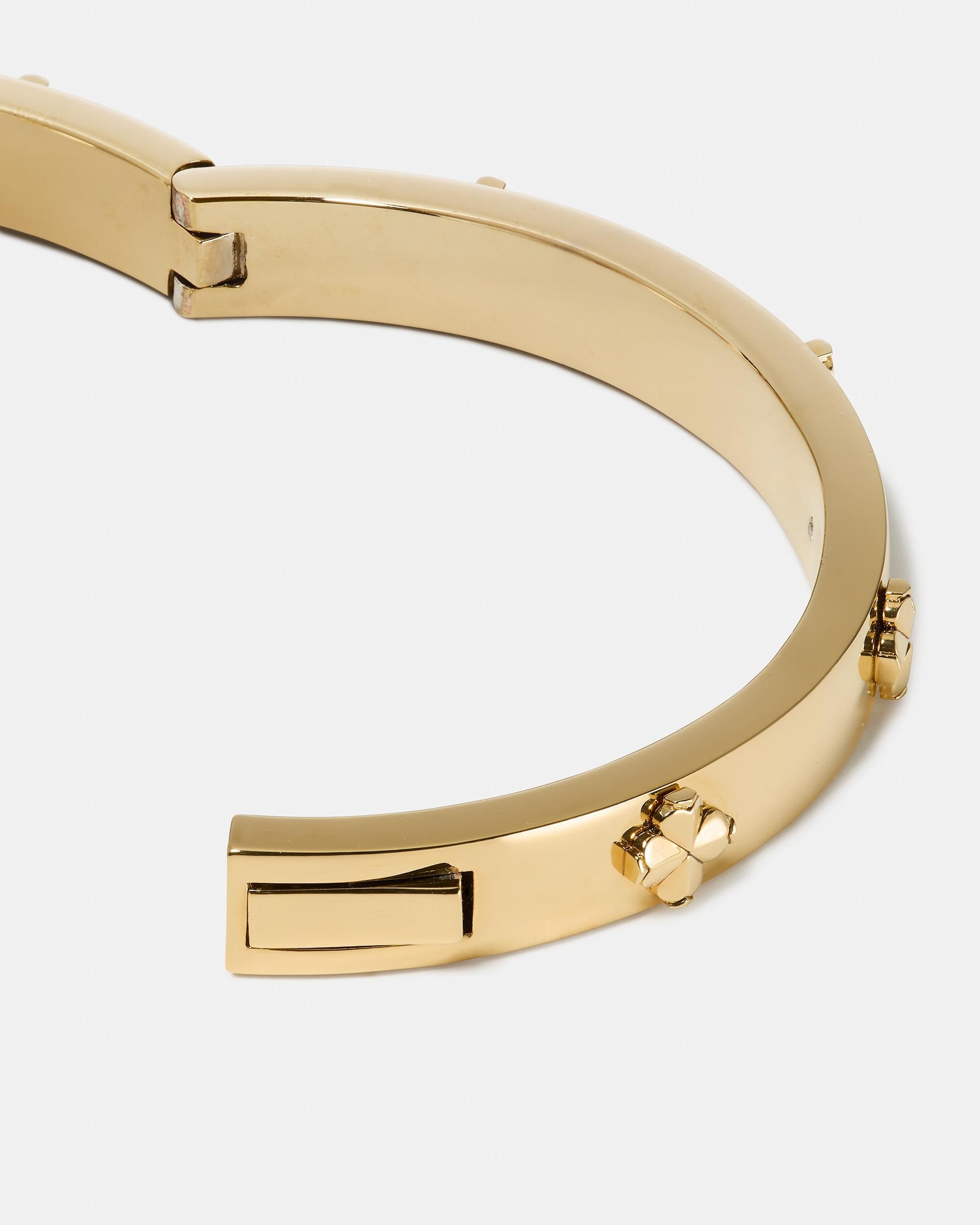 KM995-Spade Flower Hinged Bangle-Gold